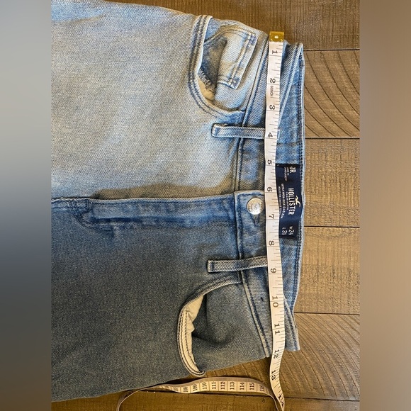 Hollister patch work distressed ultra-high rise dad jean - Picture 6 of 7
